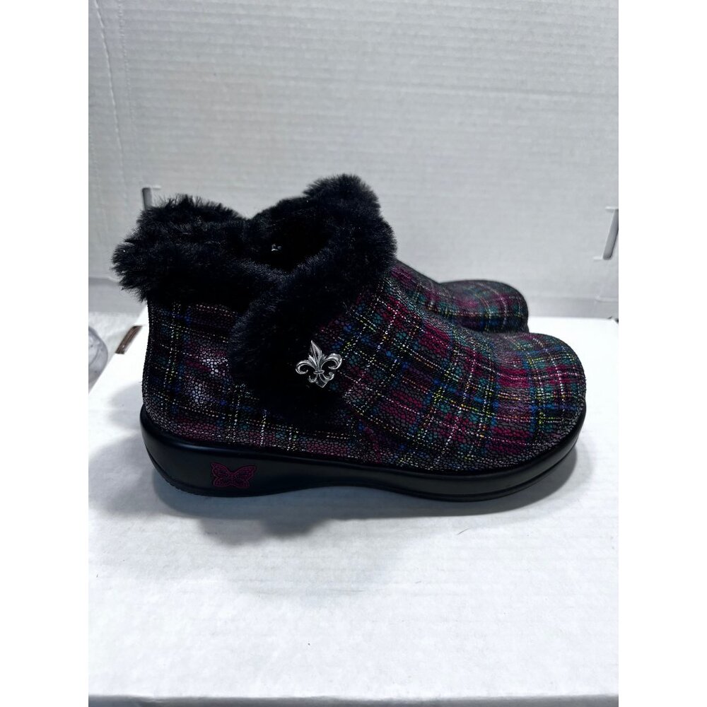 Alegria By PG Lite Womens Plaid Faux Fur Lined Ankle Boots Size 6 or 36